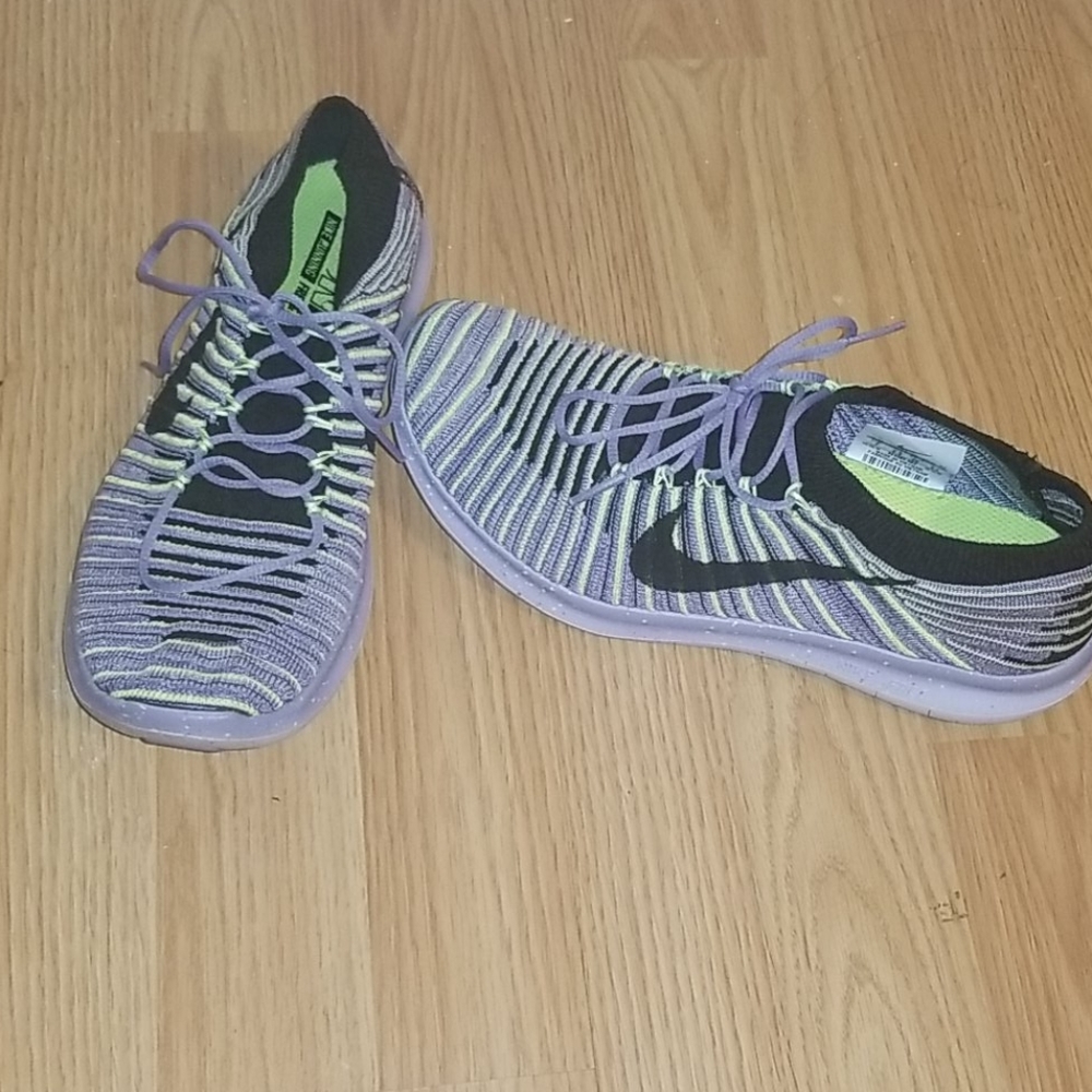 Nike Run Natural
